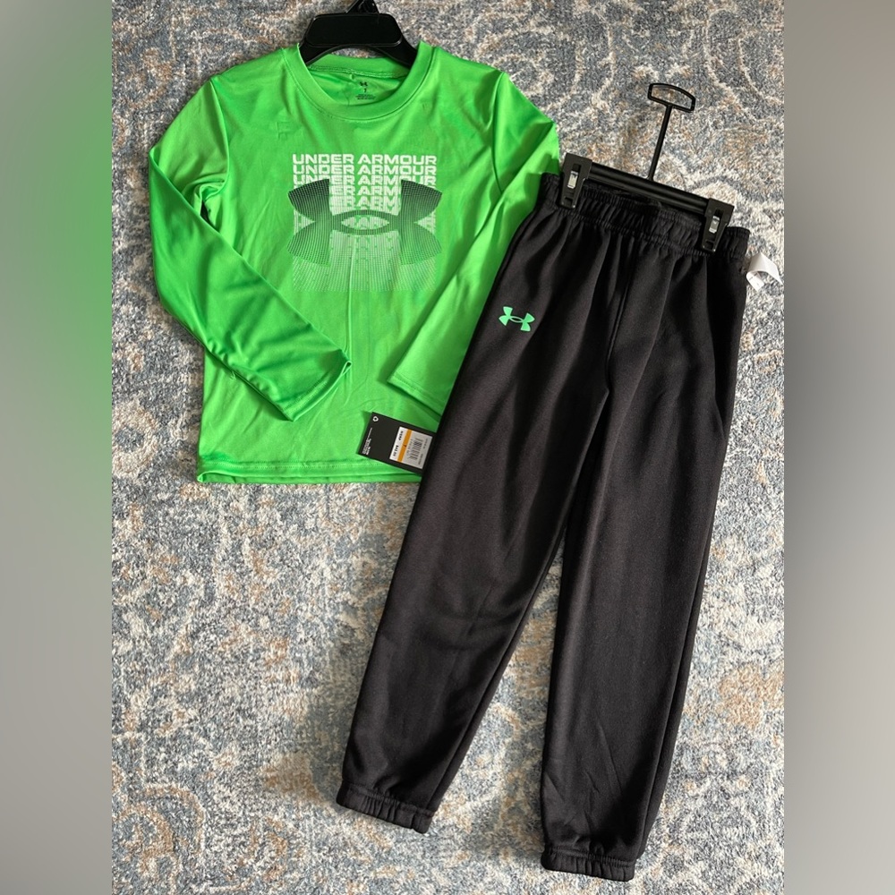 Under Armour boys size 4 matching set new with tag